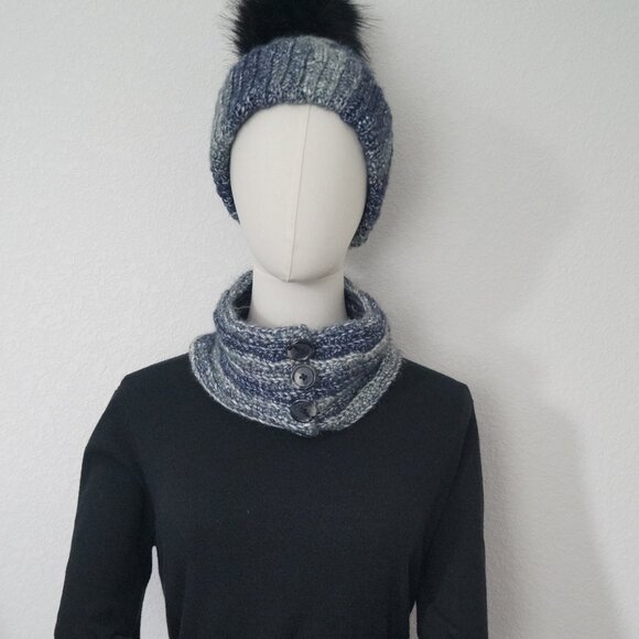Icy Cool Blues Hat, Neck Warmer & Fingerless Hand Warmers w/Removable Fur Pom - Picture 1 of 5